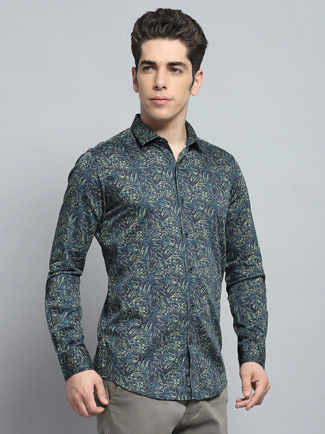 Men Green Printed Collar Full Sleeve Shirt - Image 4