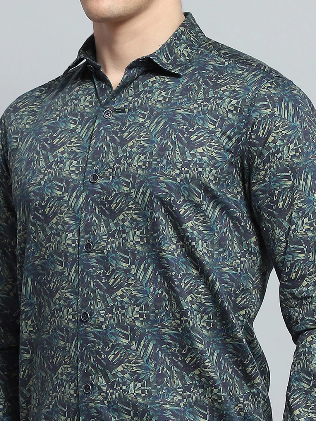 Men Green Printed Collar Full Sleeve Shirt - Image 6