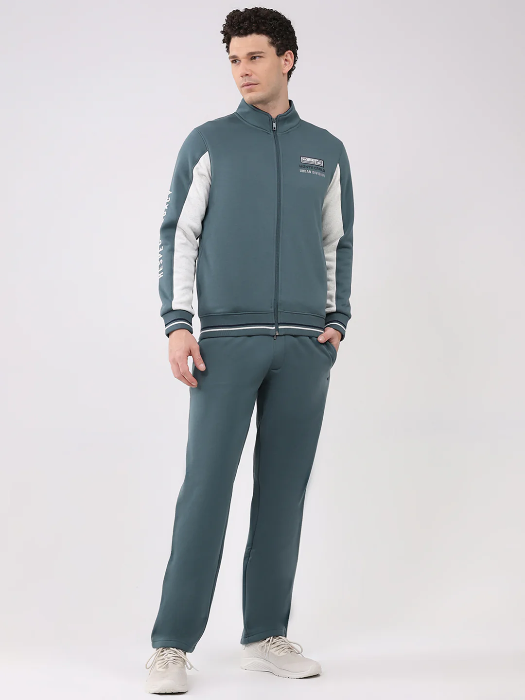 Men Green Printed Collar Full Sleeve Winter Tracksuit - Image 4