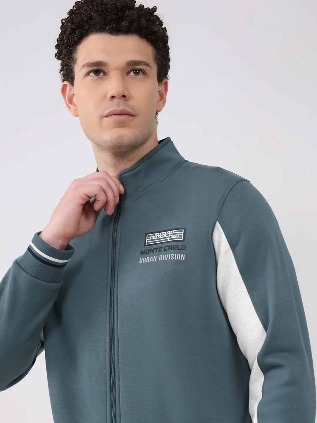 Men Green Printed Collar Full Sleeve Winter Tracksuit - Image 6