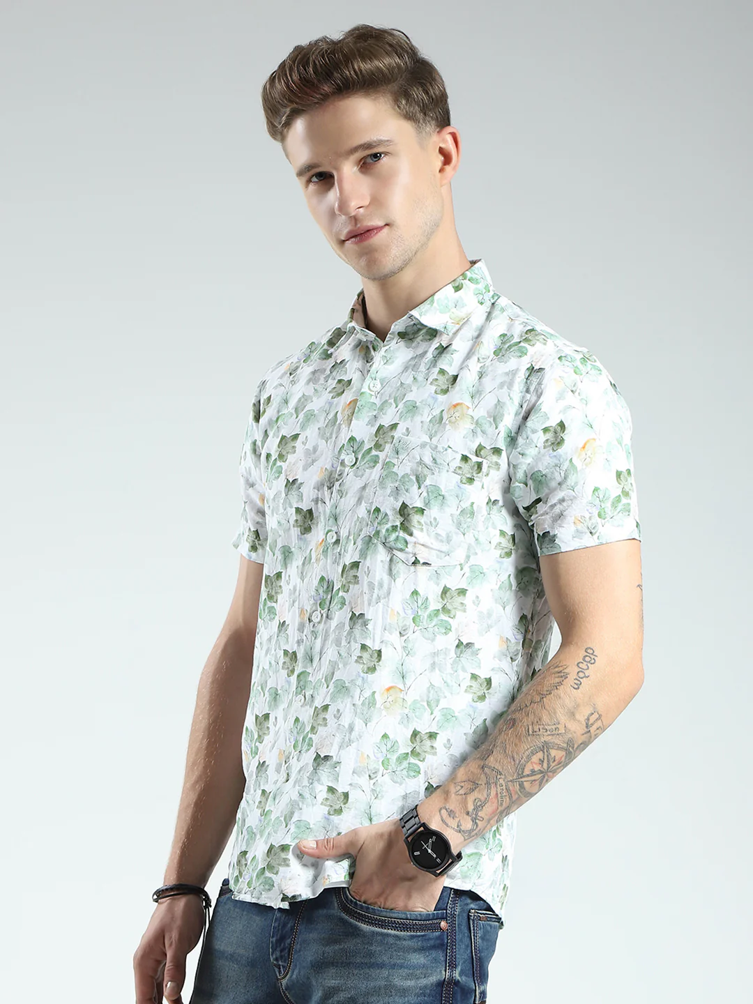 Men Green Printed Collar Half Sleeve Linen Shirt - Image 3