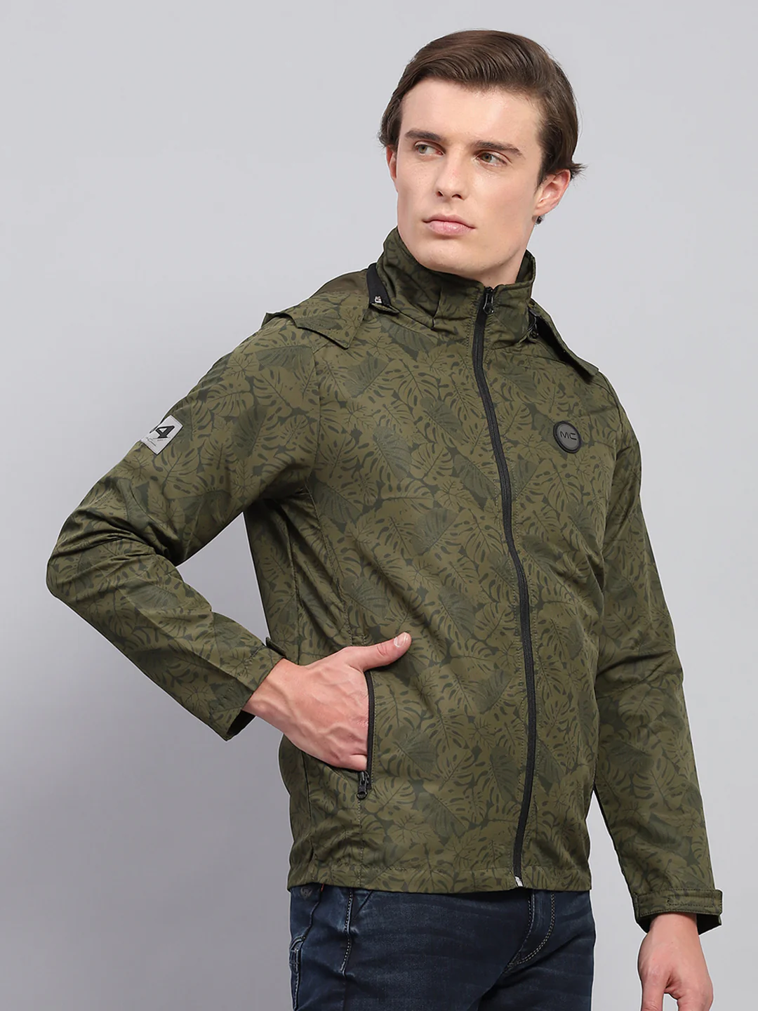 Men Green Printed Detachable Hood Full Sleeve Jacket - Image 4