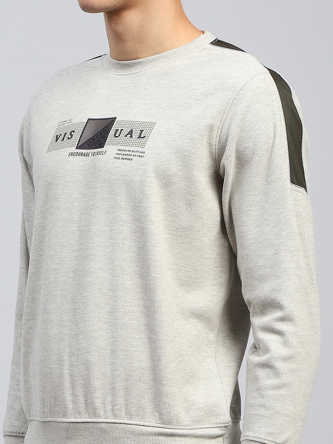 Men Green Printed Round Neck Full Sleeve Sweatshirt - Image 6
