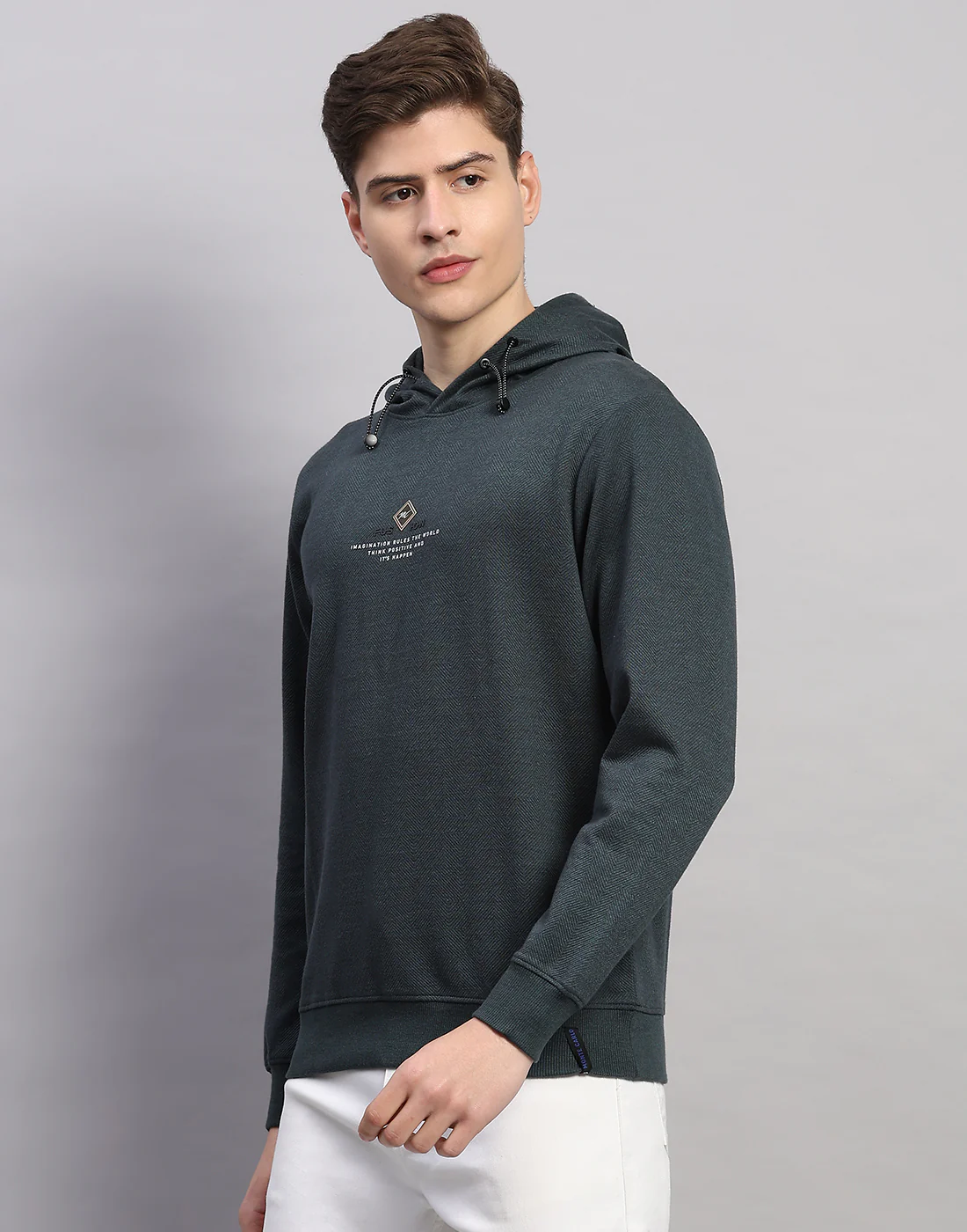Men Green Printed Round Neck Full Sleeve Winter T-Shirt - Image 2