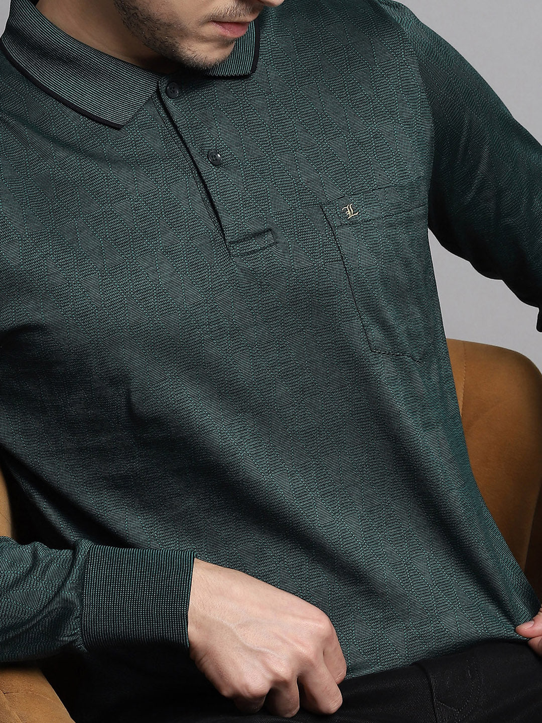 Luxuria Men Green Self Design Collar Full Sleeve Winter T-Shirt - Image 7