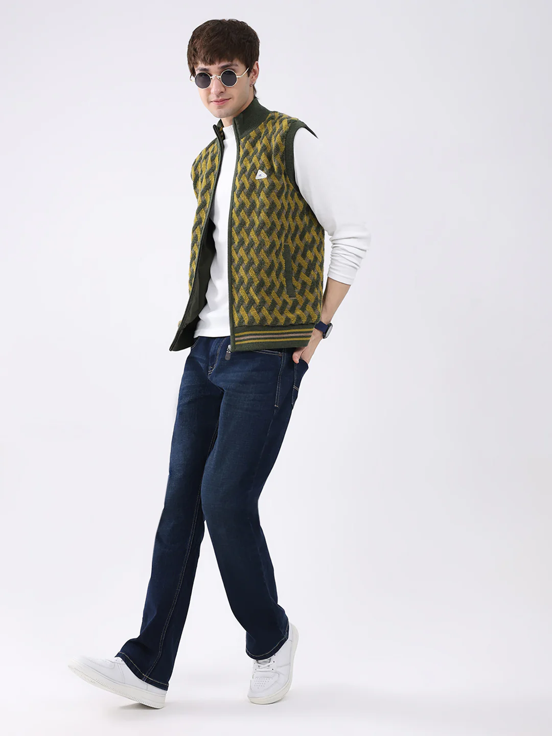 Men Green Self Design Mock Neck Sleeveless Jacket - Image 2