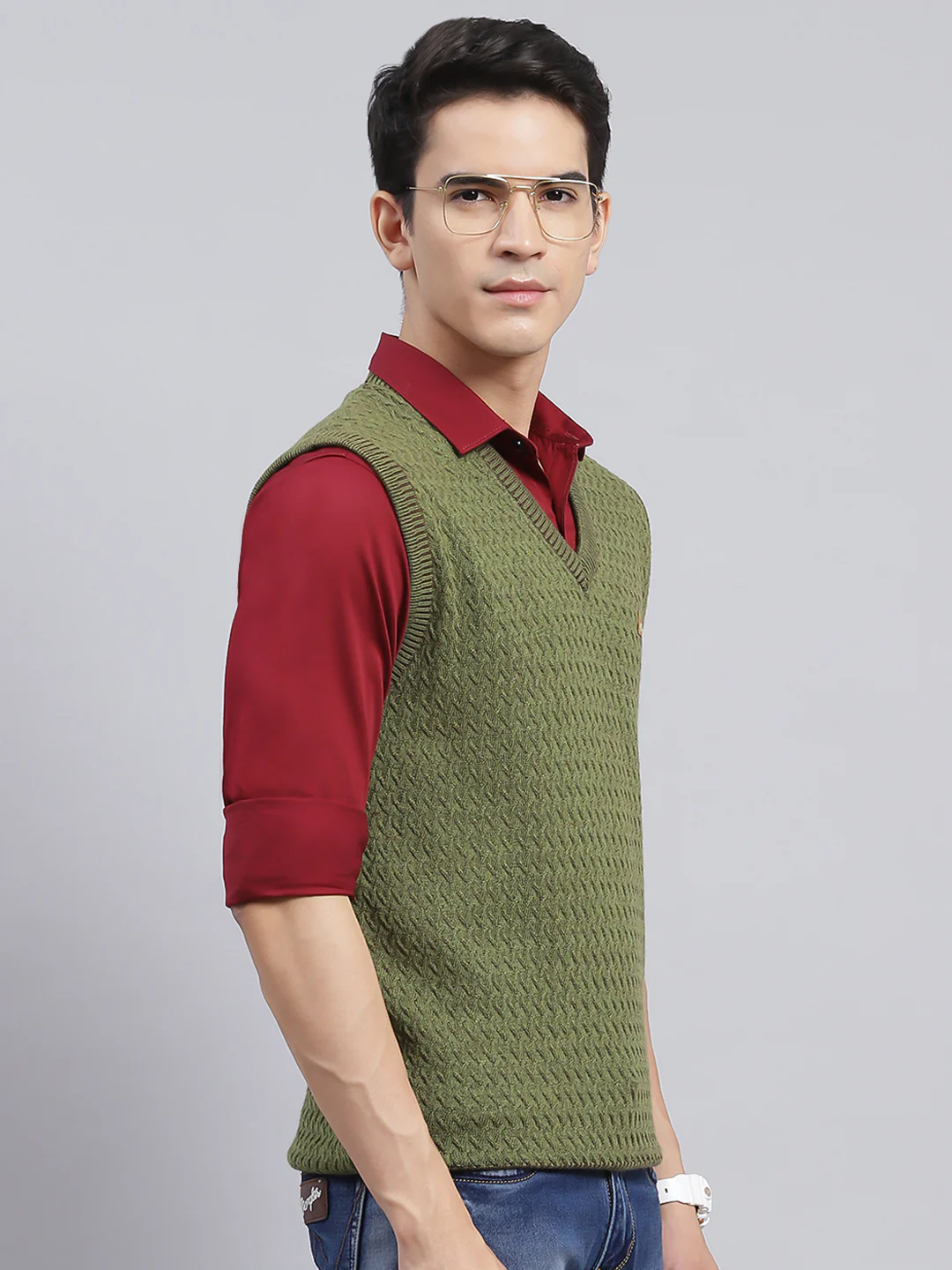 Men Green Self Design Pure wool Sweater - Image 2