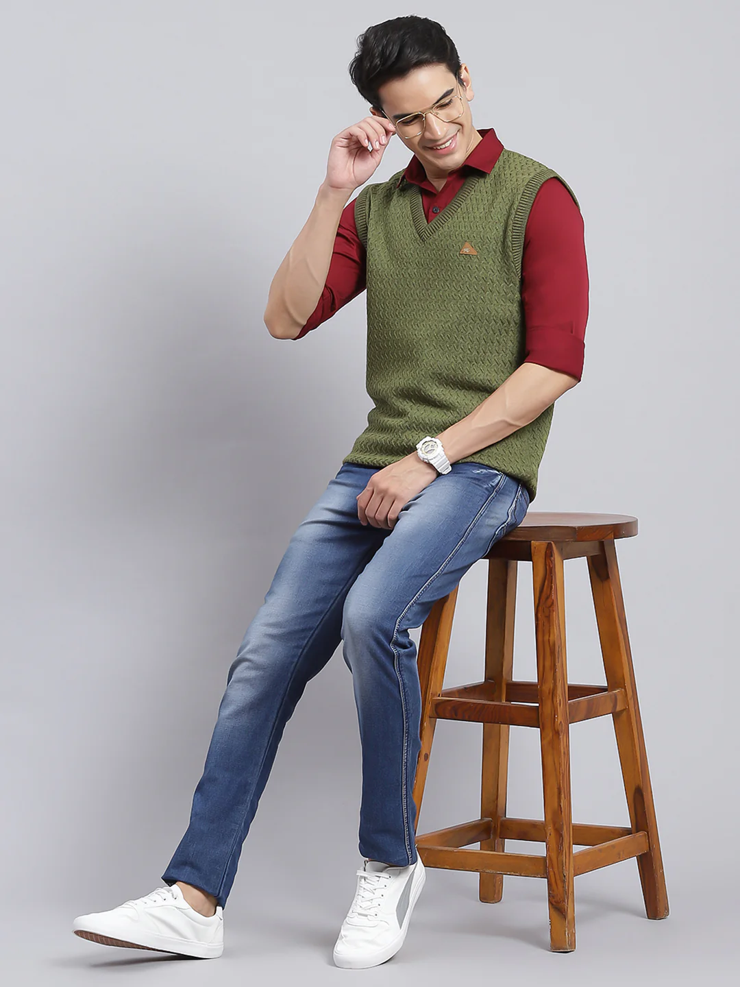 Men Green Self Design Pure wool Sweater - Image 5