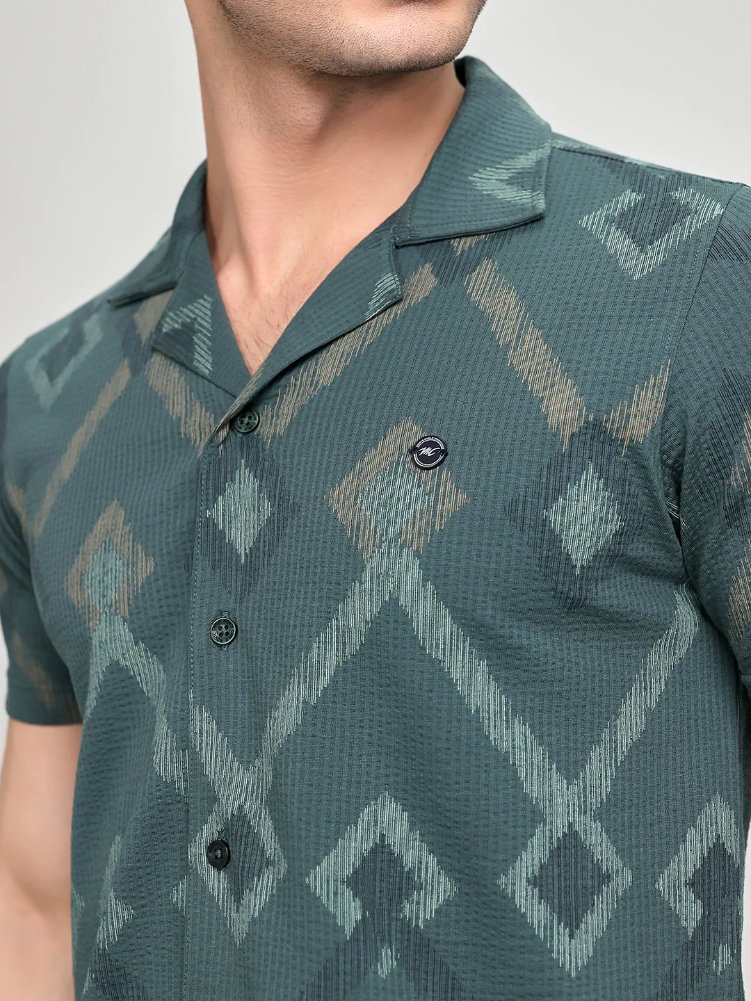 Men Green Self Design Regular Fit Bermuda Set - Image 6