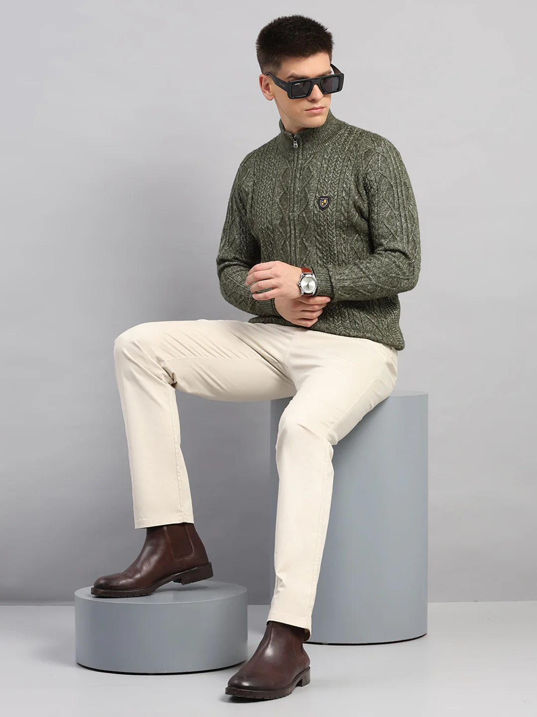 Men Green Self Design Round Neck Full Sleeve Pullover - Image 2