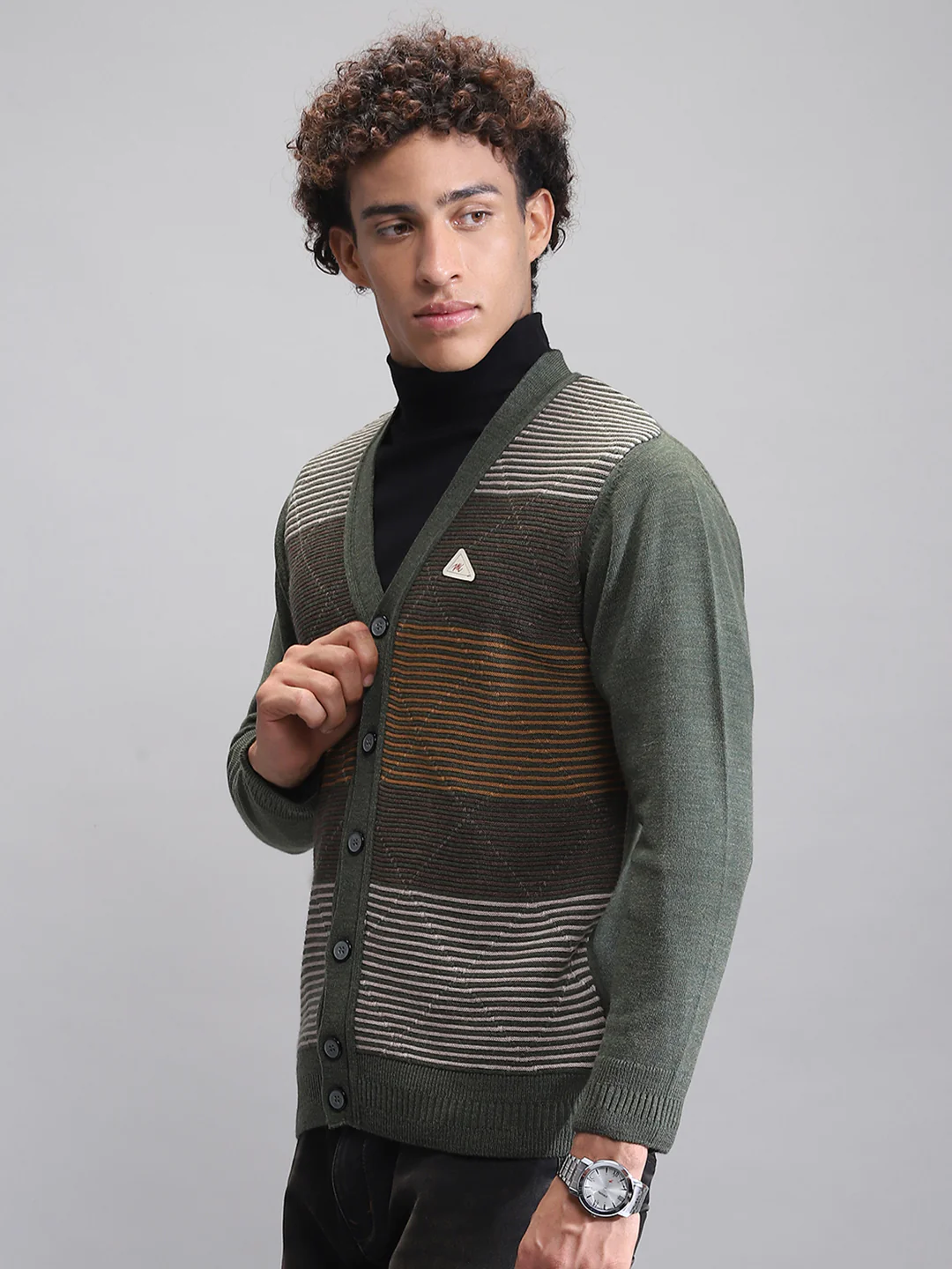 Men Green Self Design V Neck Full Sleeve Cardigan - Image 3
