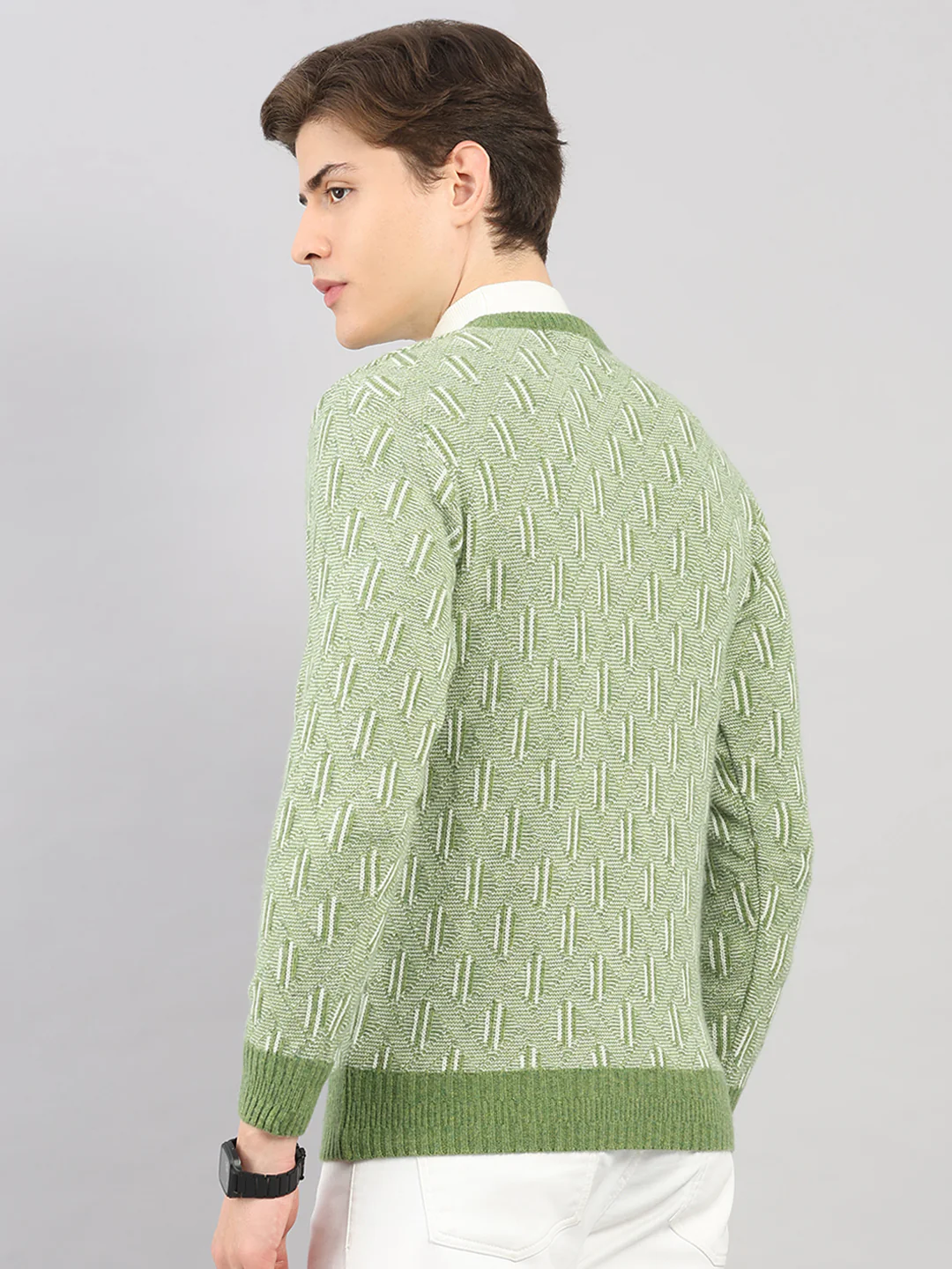 Men Green Self Design V Neck Full Sleeve Pullover - Image 5