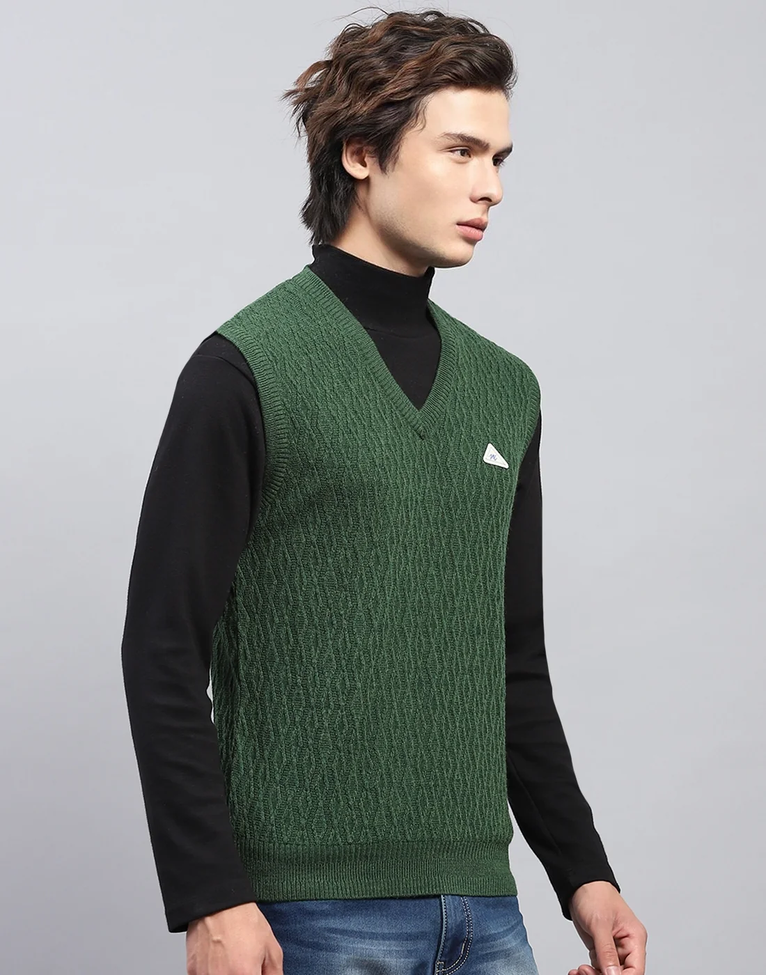 Men Green Self Design V Neck Sleeveless Sweater - Image 4