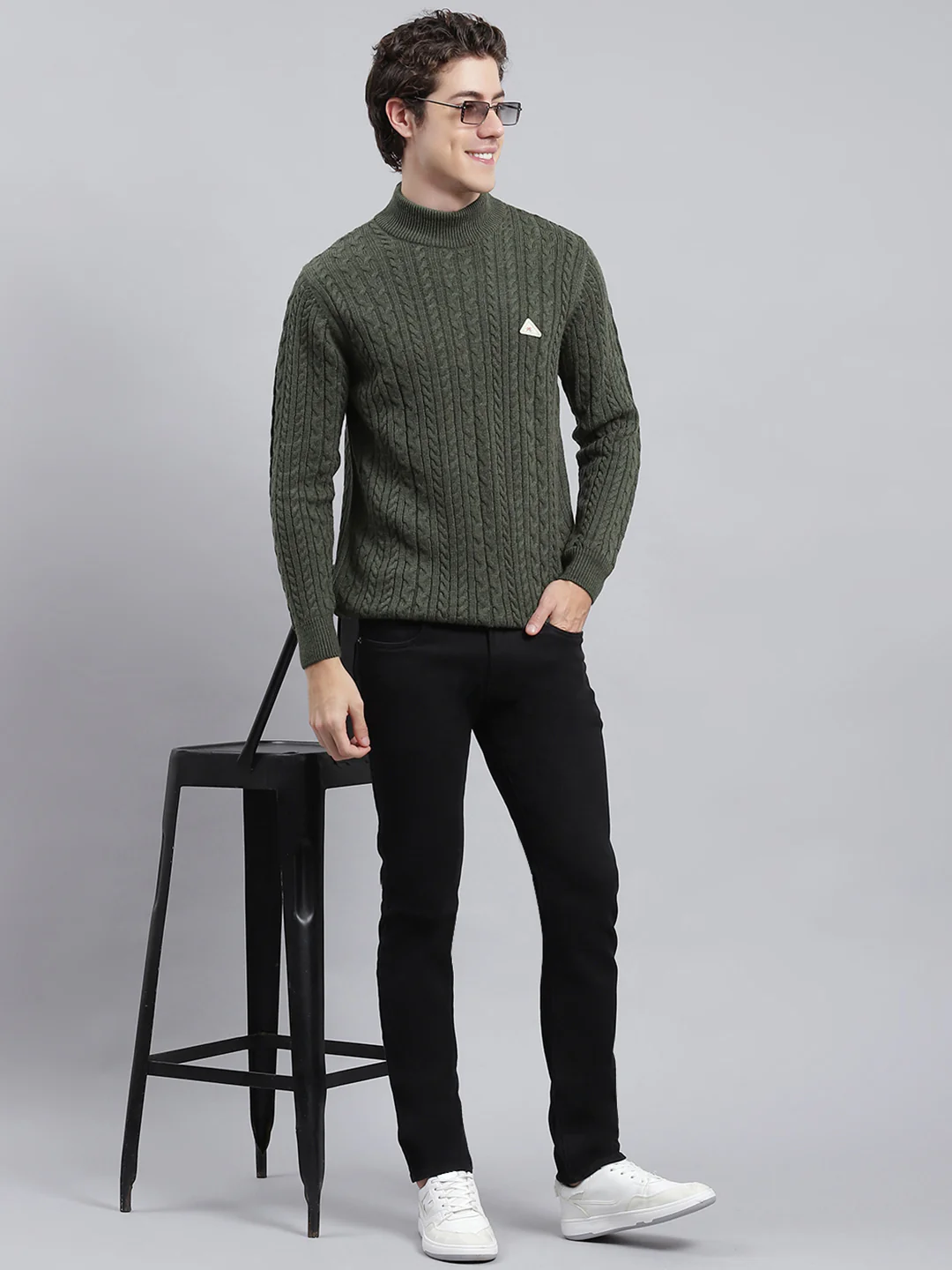 Men Green Self Pullover - Image 5