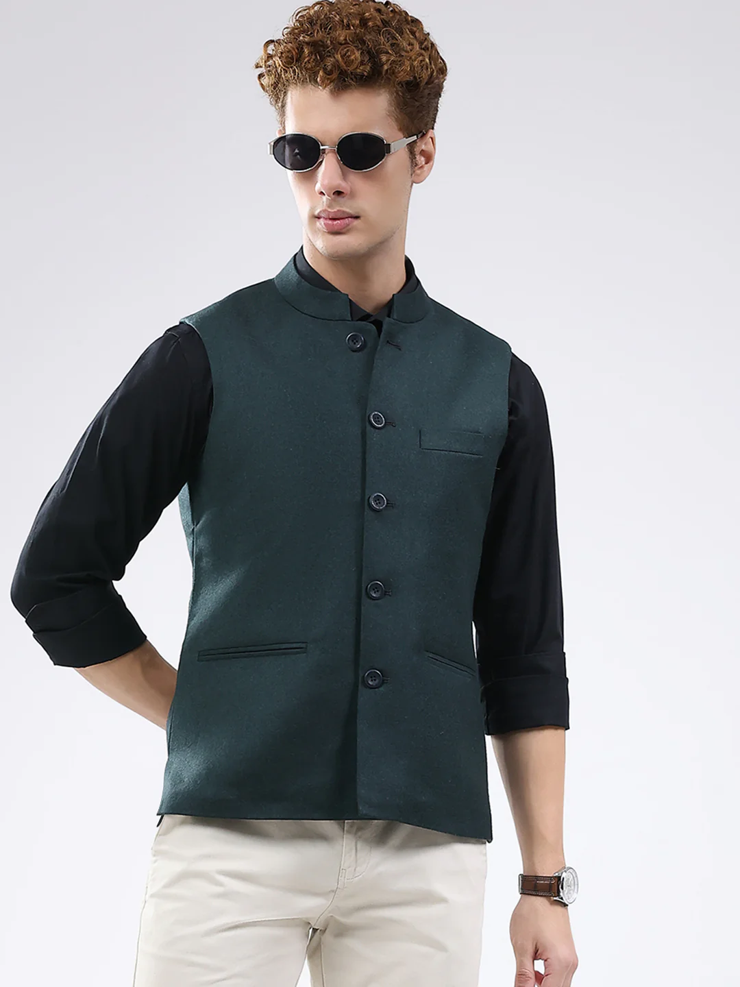 Men Green Solid Band Neck Sleeveless Jacket - Image 6