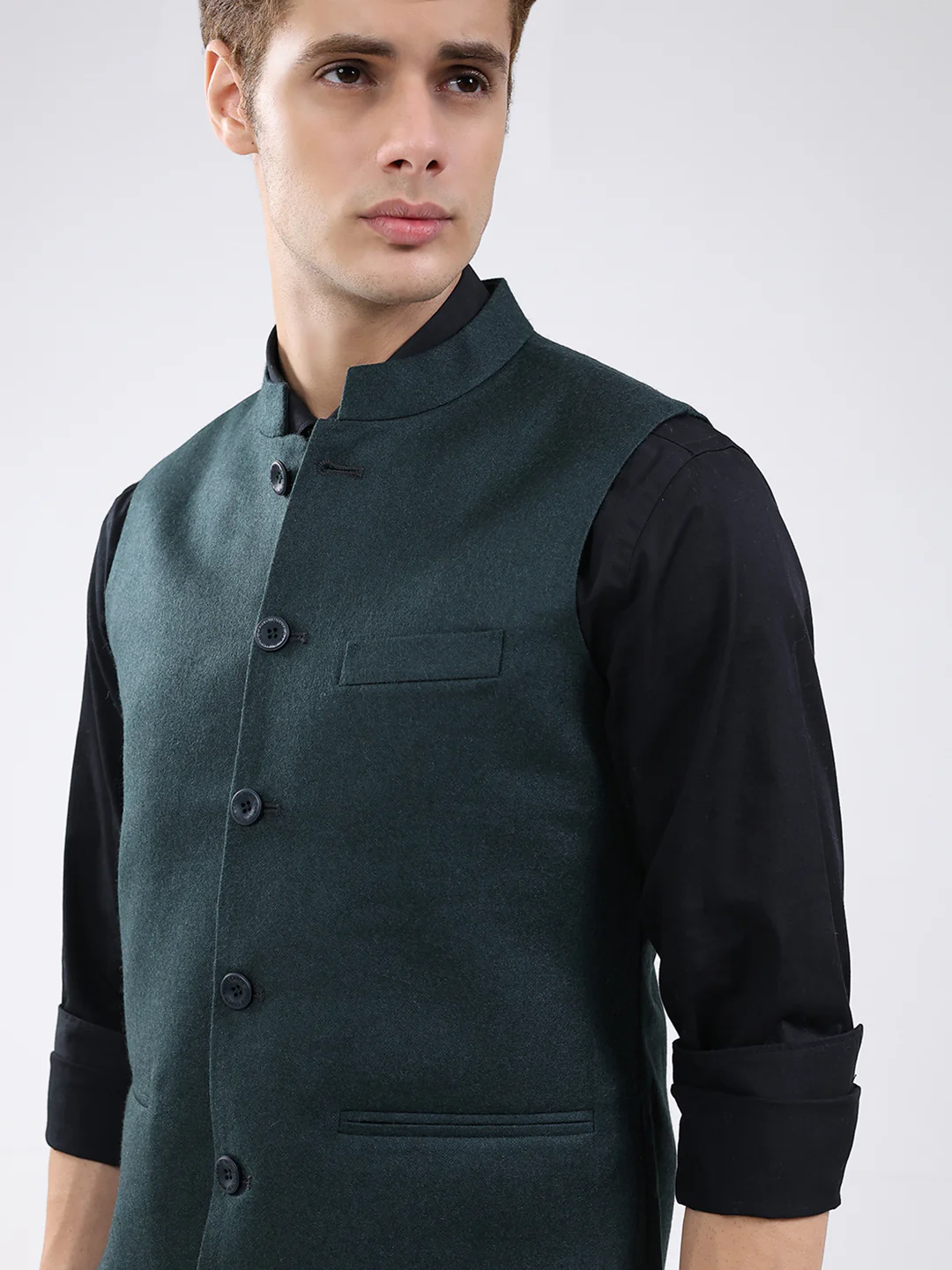 Men Green Solid Band Neck Sleeveless Jacket - Image 8