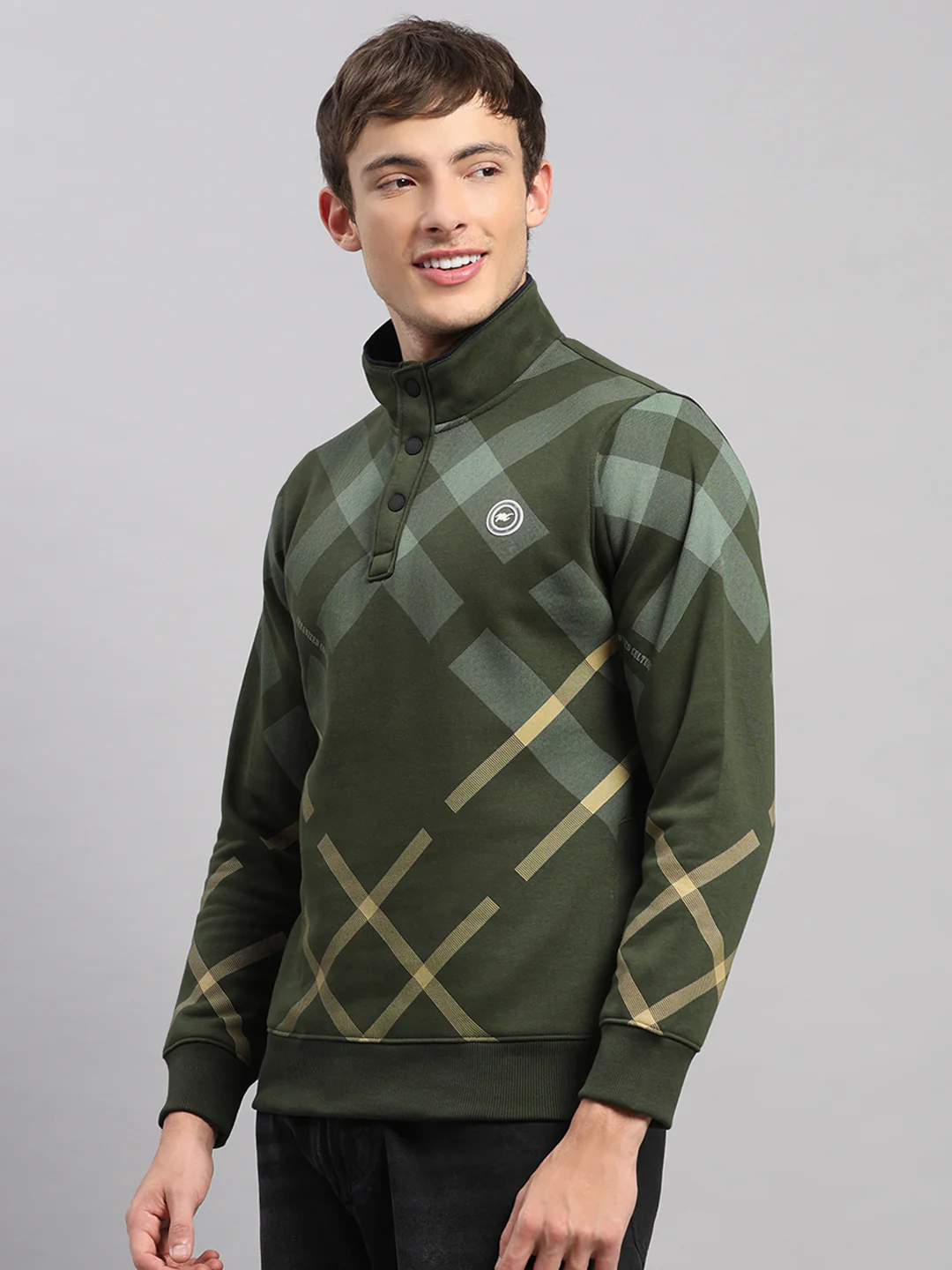 Men Green Solid Collar Full Sleeve Sweatshirt - Image 3