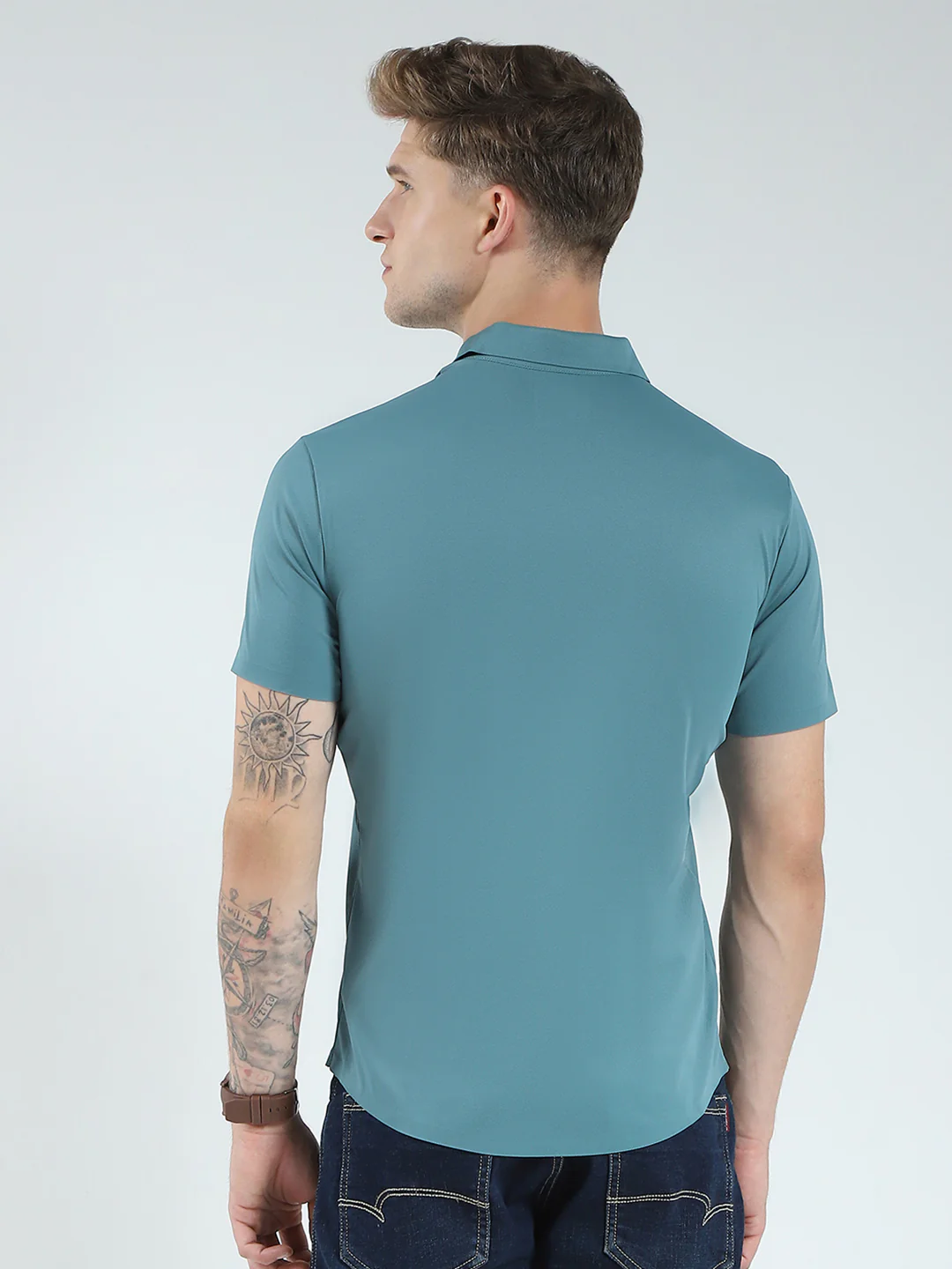 Men Green Solid Collar Half Sleeve Shirt - Image 5