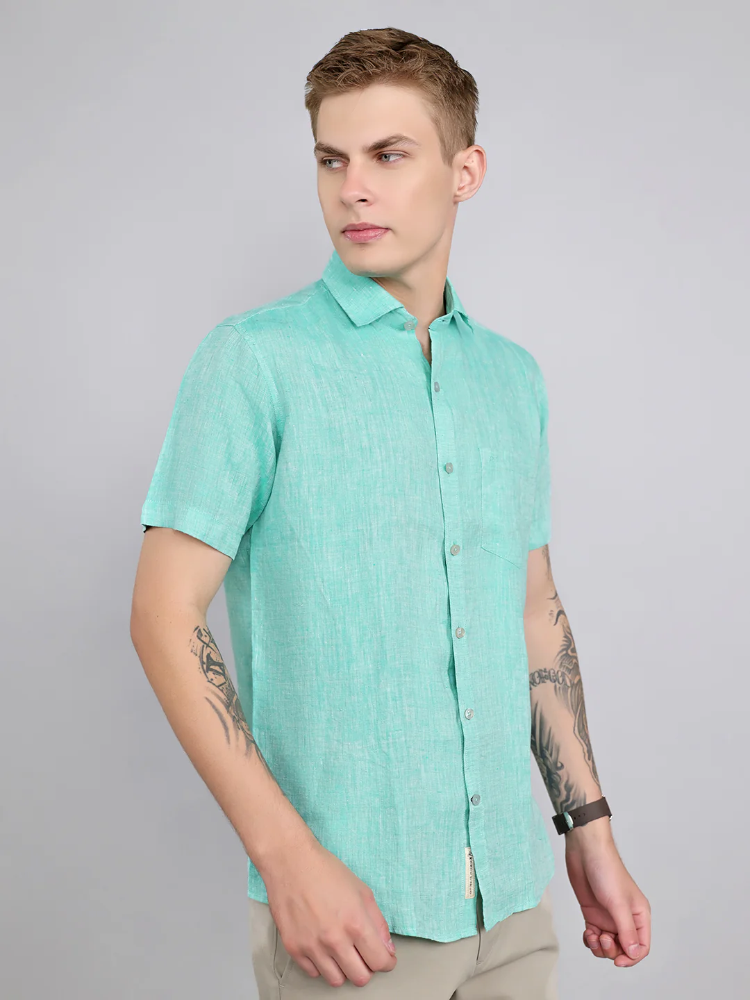 Men Green Solid Collar Half Sleeve Shirt - Image 3