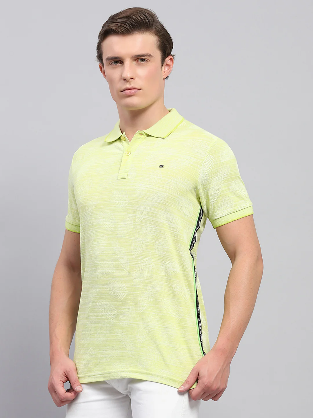 Men Green Solid Collar Half Sleeve T-Shirt - Image 3