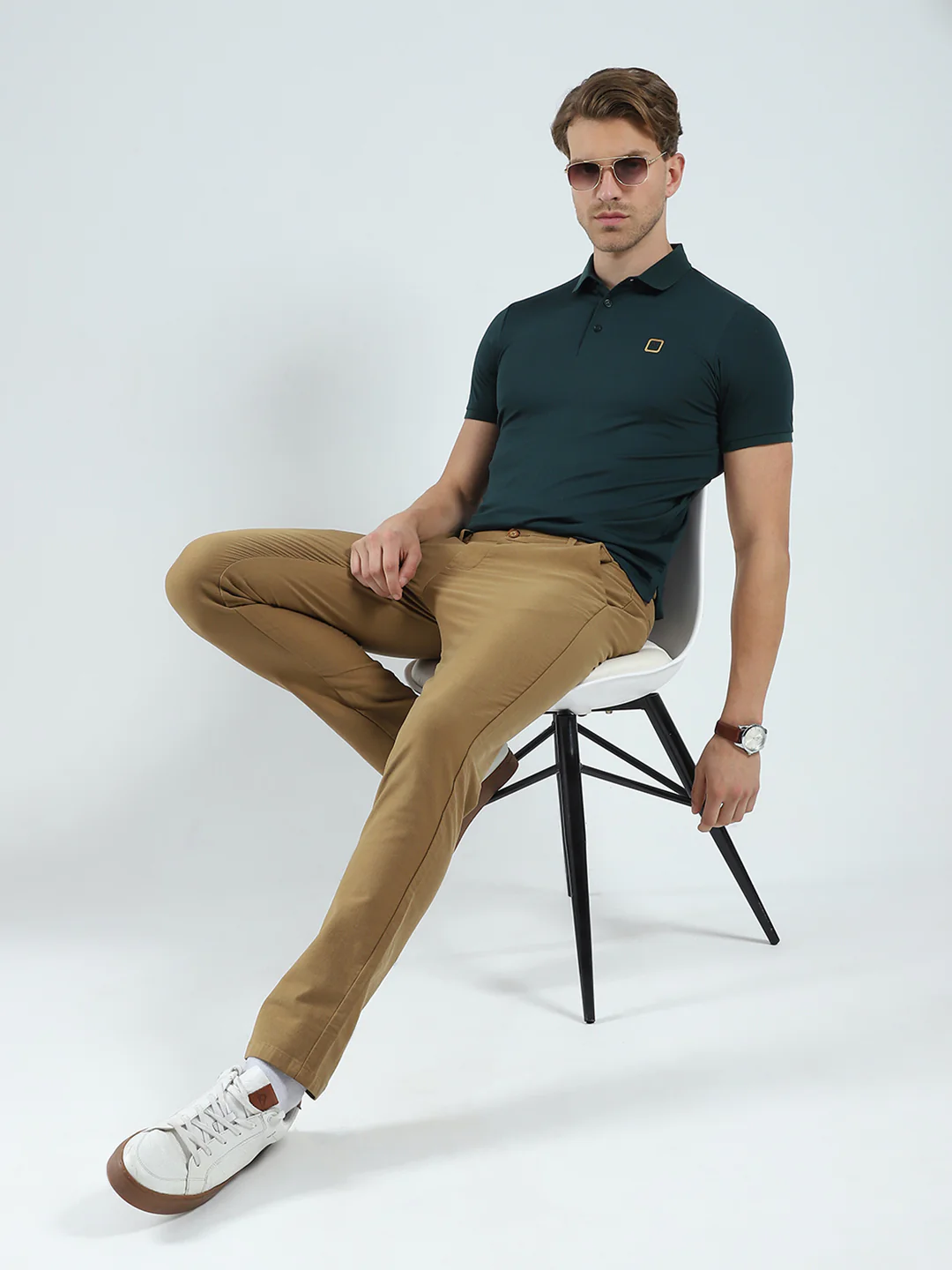 Men Green Solid Collar Half Sleeve T-Shirt - Image 2