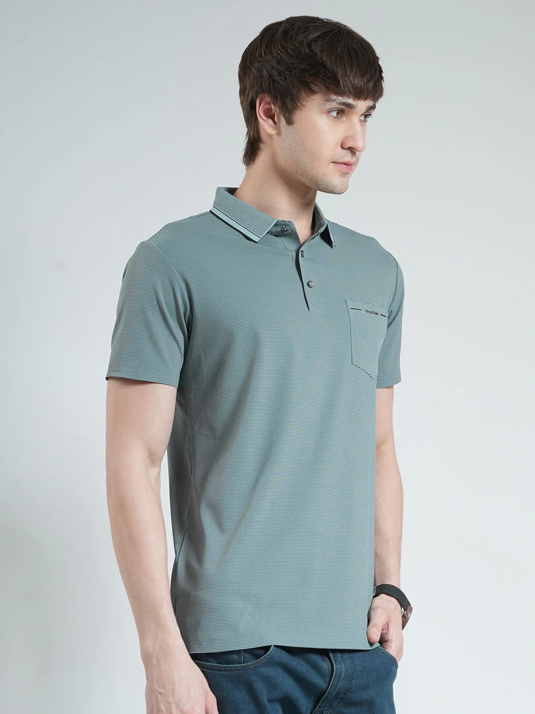 Men Green Solid Collar Half Sleeve T-Shirt - Image 4