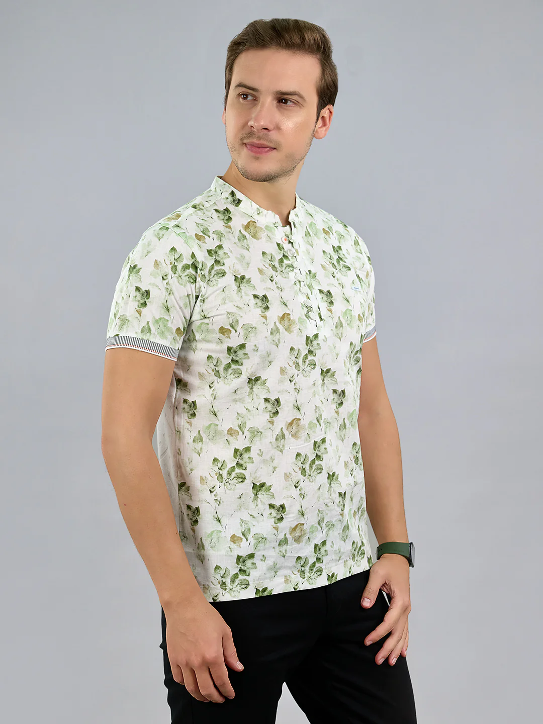 Men Green Solid Henley Neck Half Sleeve T-Shirt - Image 2