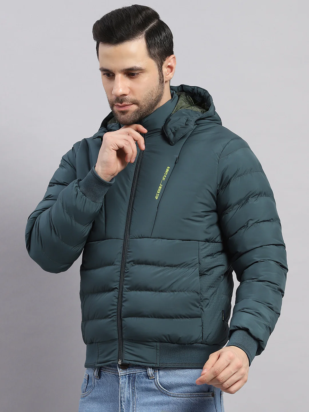 Men Green Solid Hooded Full Sleeve Jacket - Image 3