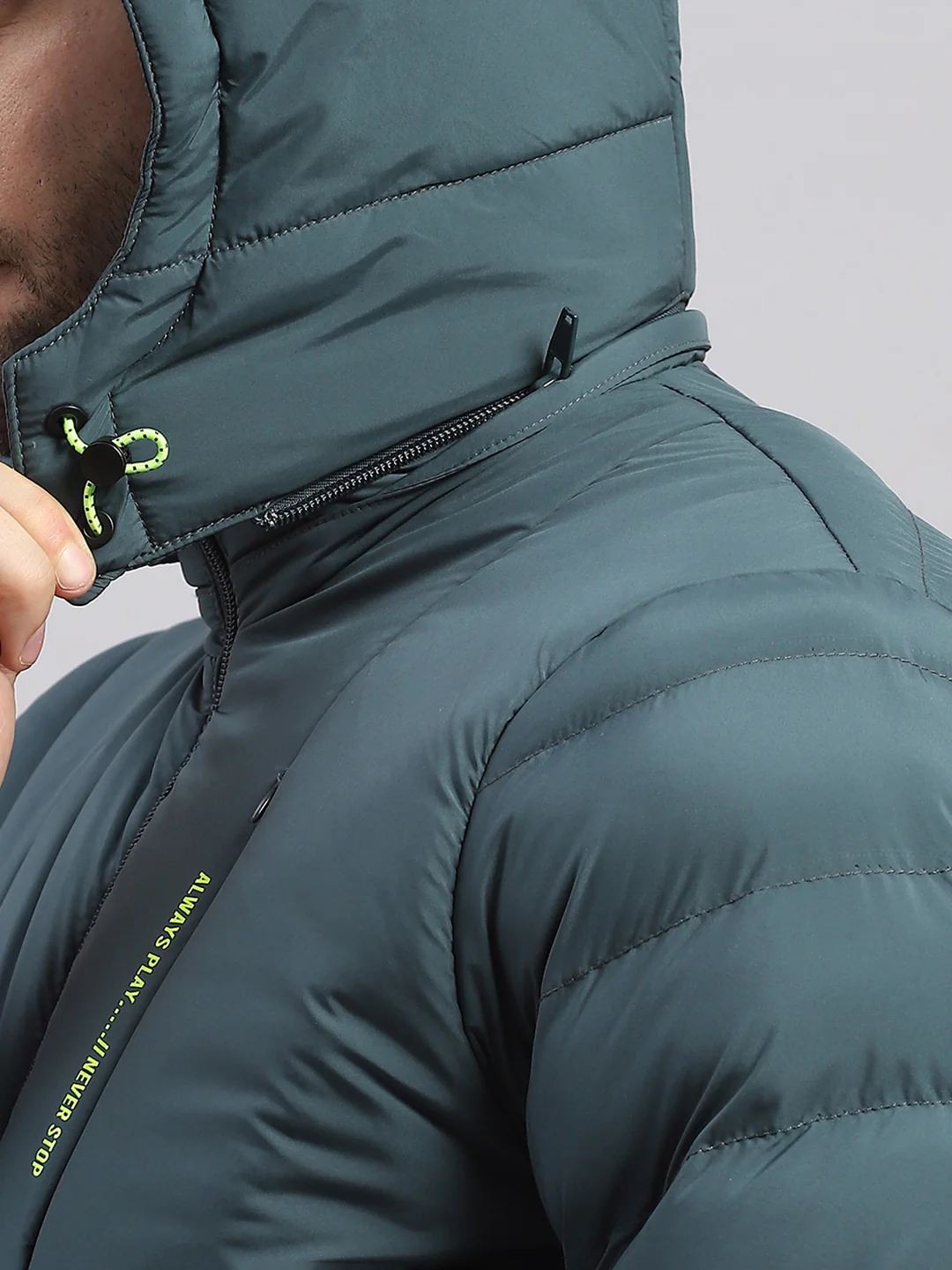 Men Green Solid Hooded Full Sleeve Jacket - Image 7