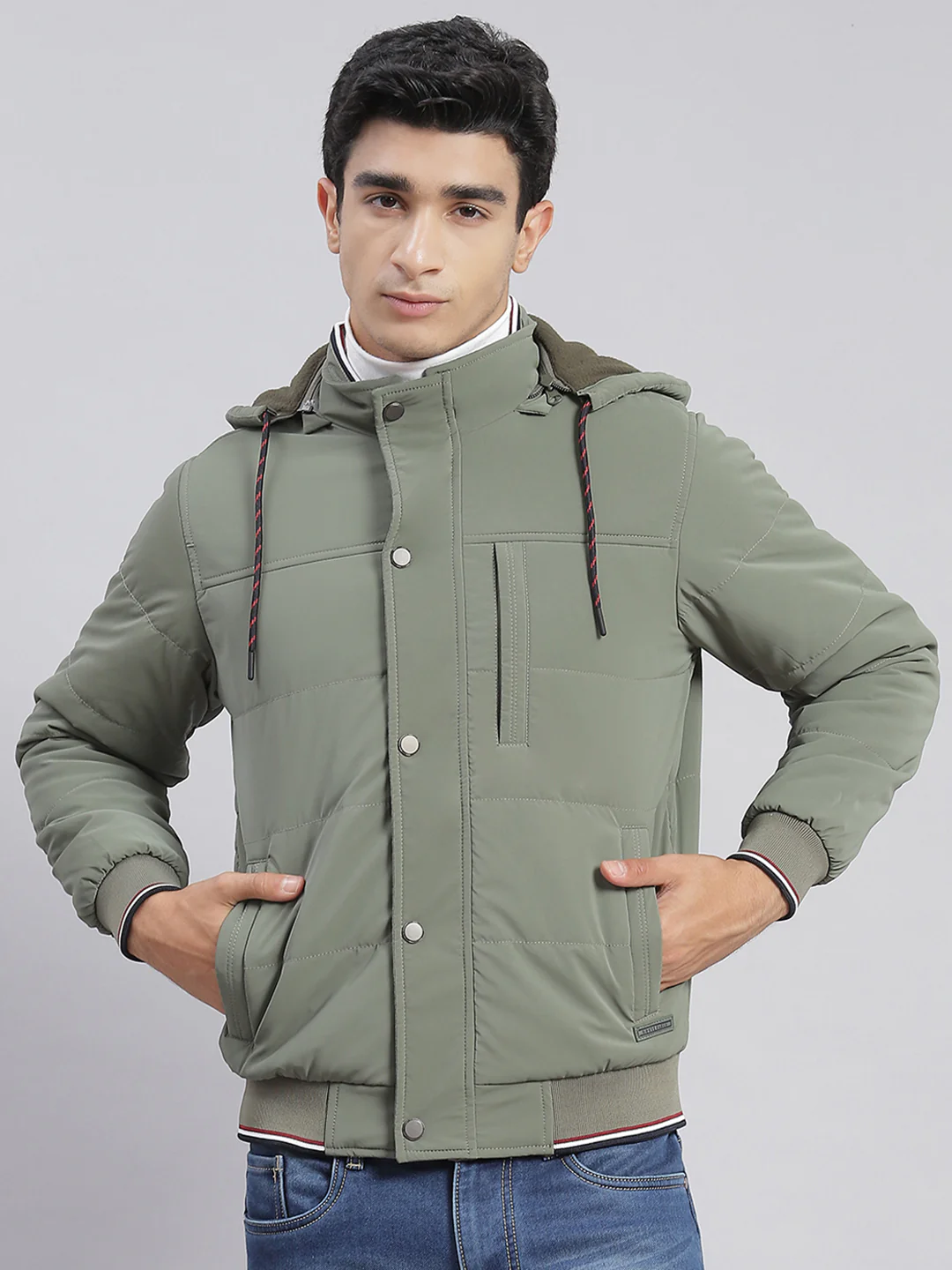 Men Green Solid Hooded Full Sleeve Jackets - Image 3