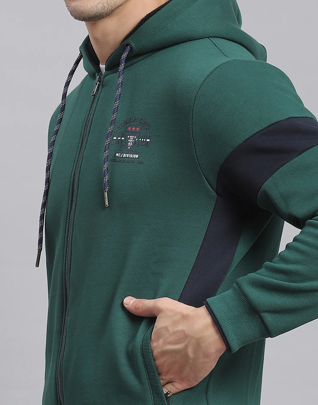Men Green Solid Hooded Full Sleeve Sweatshirt - Image 7
