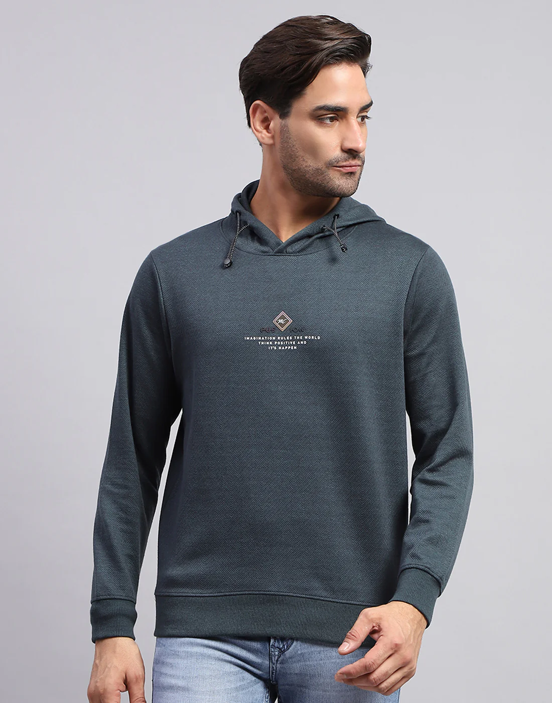 Men Green Solid Hooded Full Sleeve Winter T-Shirt - Image 2