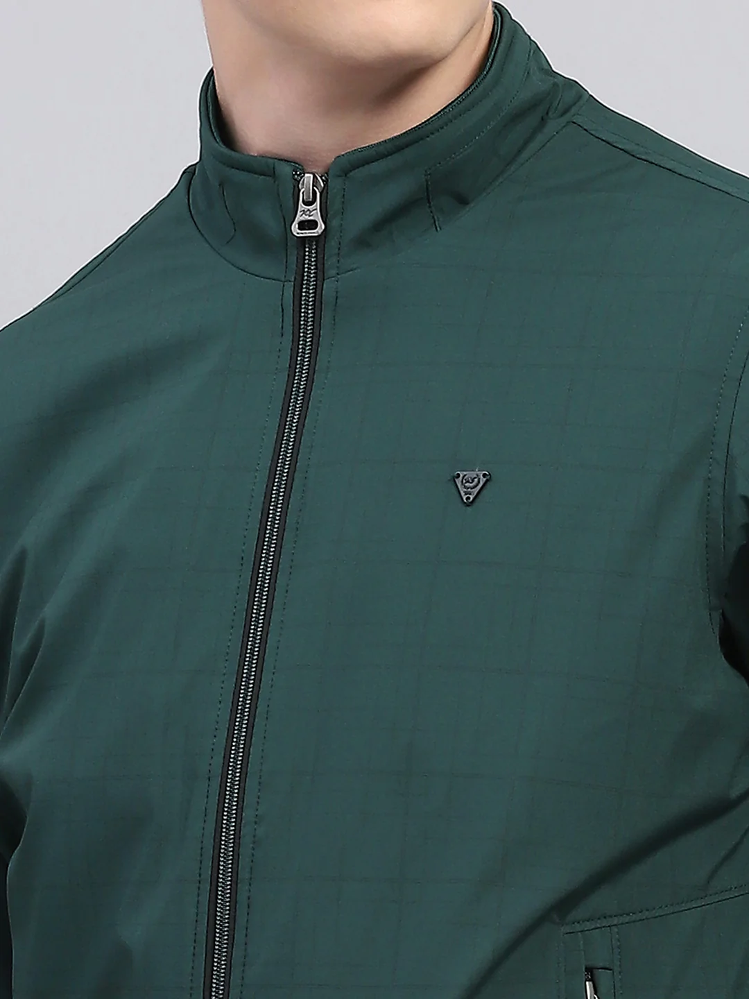 Men Green Solid Mock Neck Full Sleeve Jacket - Image 6