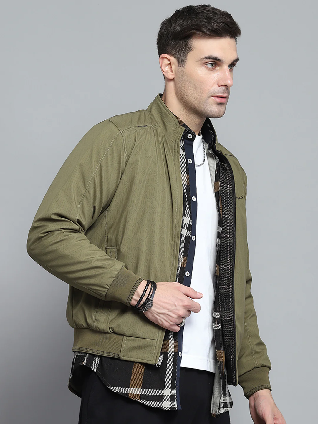 Men Green Solid Mock Neck Full Sleeve Jacket - Image 7