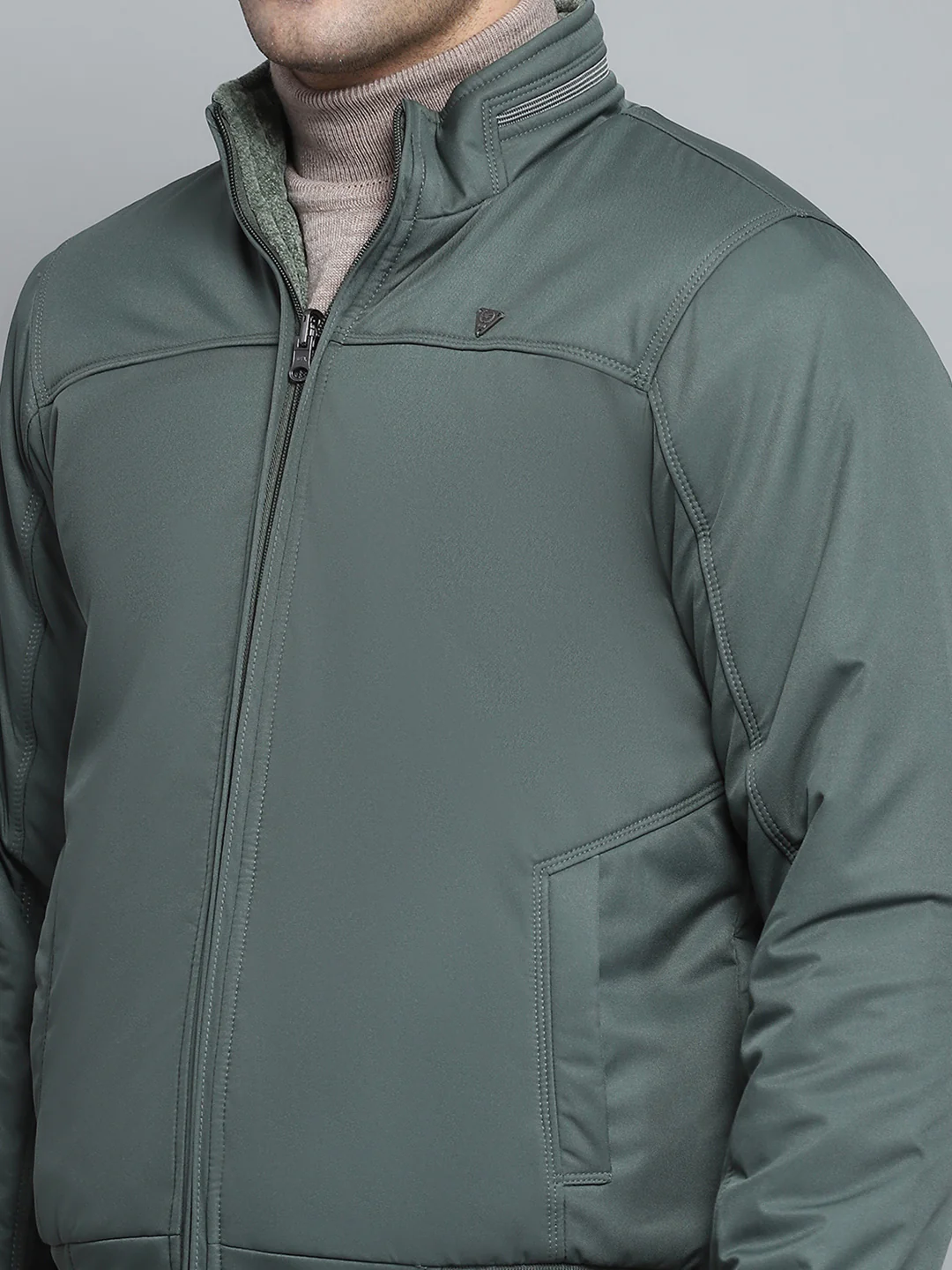 Men Green Solid Mock Neck Full Sleeve Jacket - Image 9
