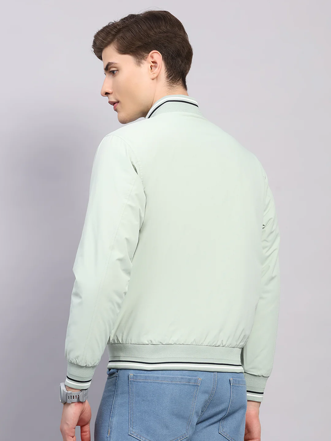 Men Green Solid Mock Neck Full Sleeve Jacket - Image 5