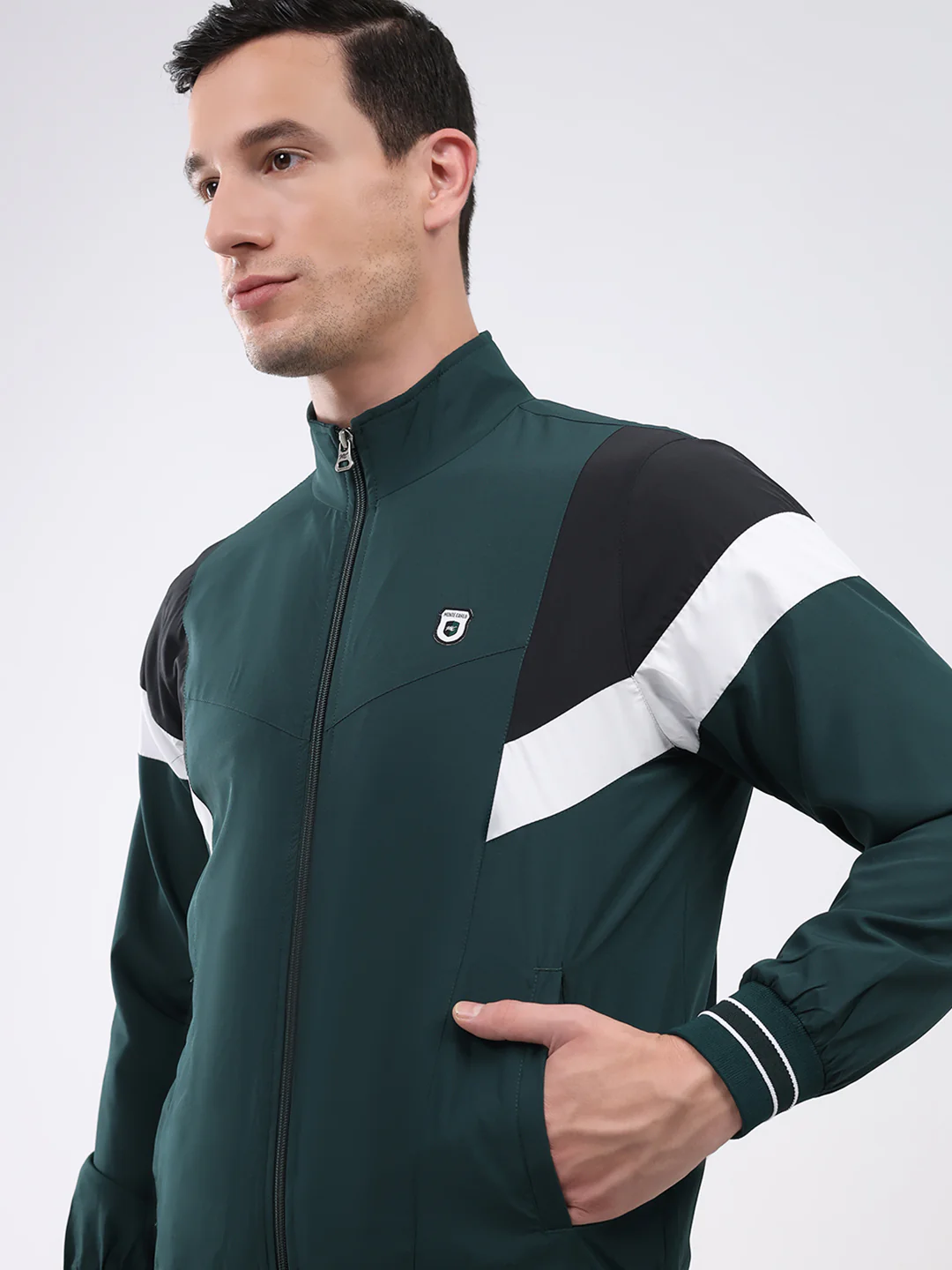 Men Green Solid Mock Neck Full Sleeve Winter Tracksuit - Image 6