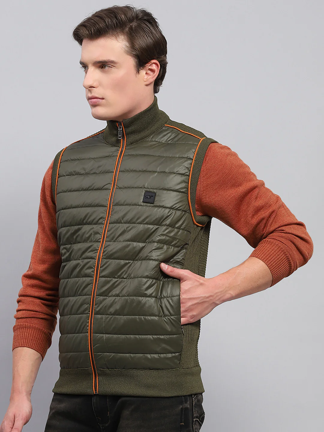 Men Green Solid Mock Neck Sleeveless Jacket - Image 3