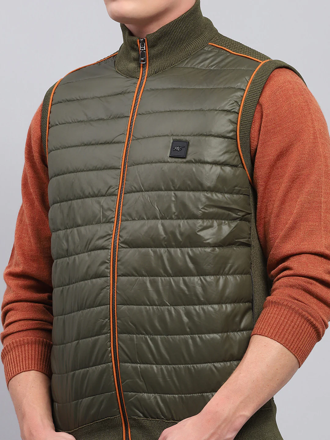 Men Green Solid Mock Neck Sleeveless Jacket - Image 6