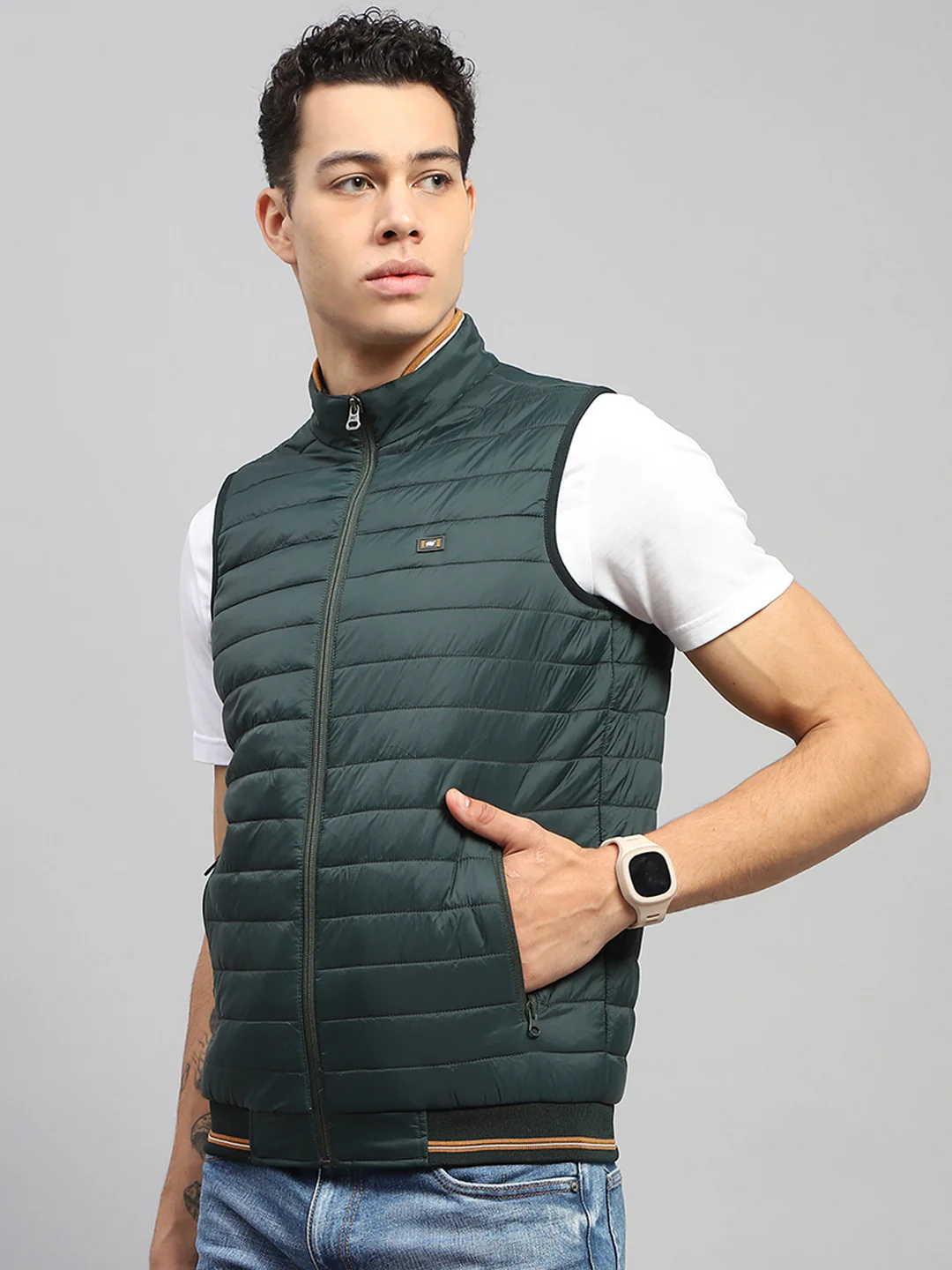 Men Green Solid Mock Neck Sleeveless Jacket - Image 3
