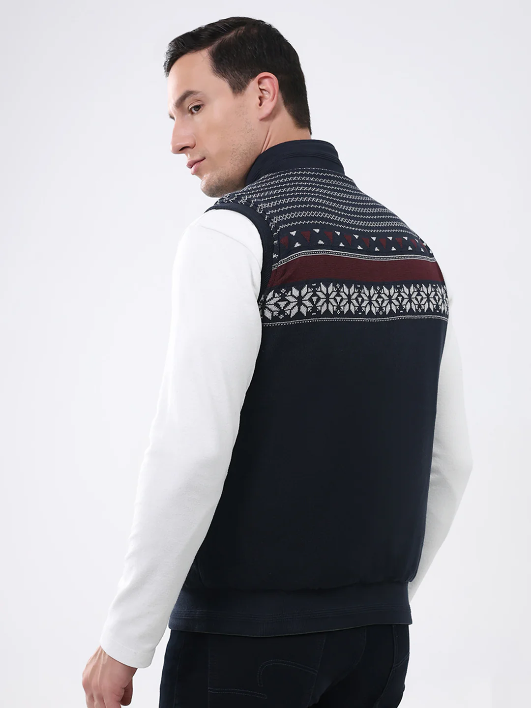 Men Green Solid Mock Neck Sleeveless Reversible Jacket - Image 8