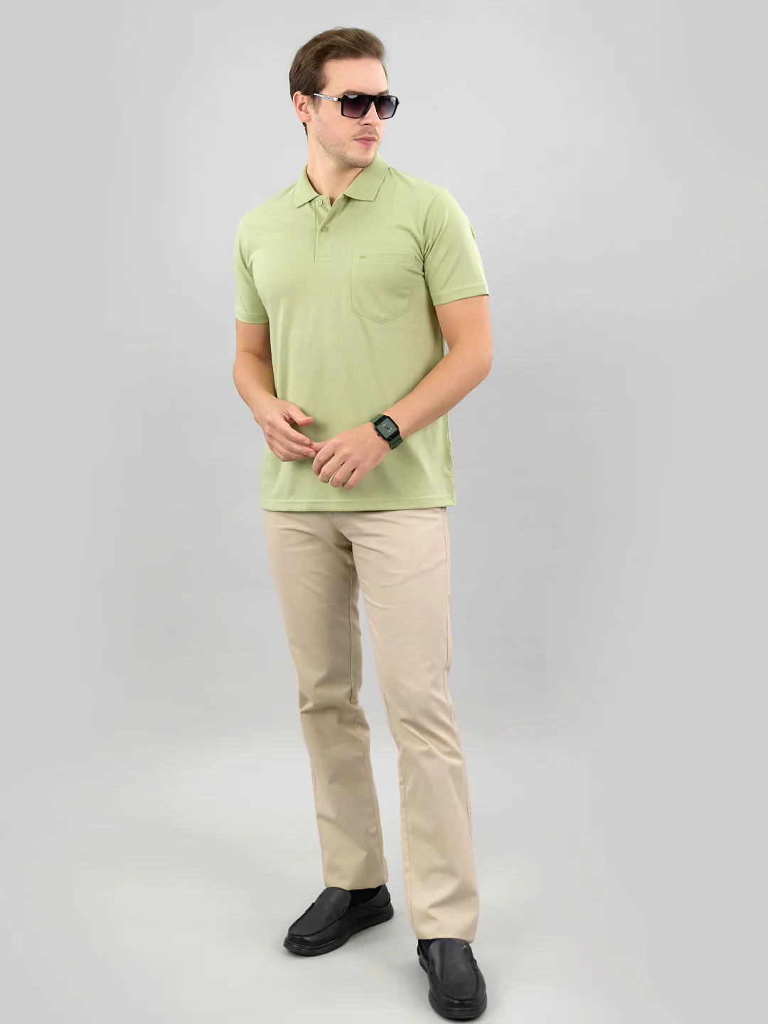 Men Green Solid Polo Collar Half Sleeve T-Shirt - Image 6