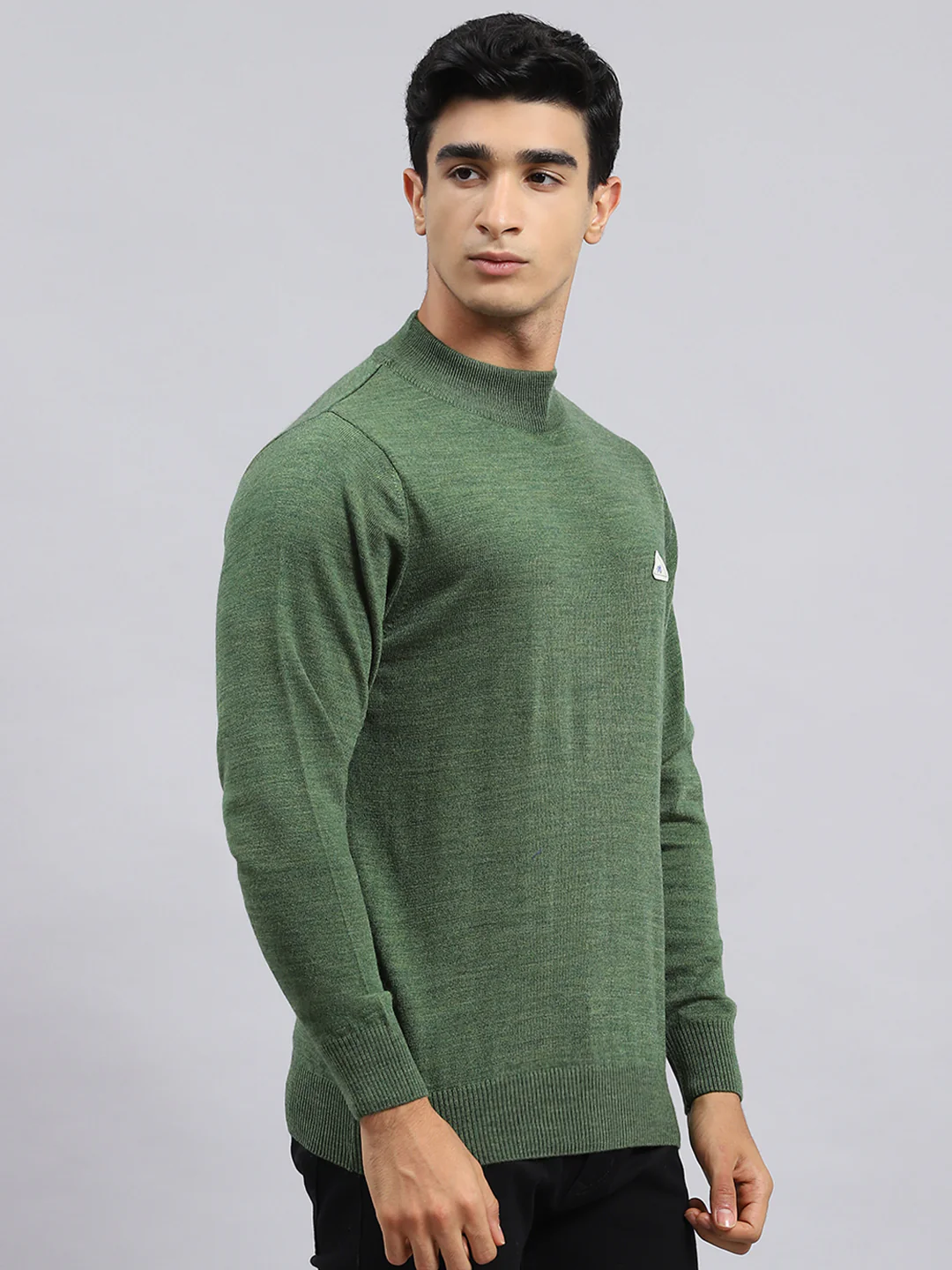 Men Green Solid Pullover - Image 4