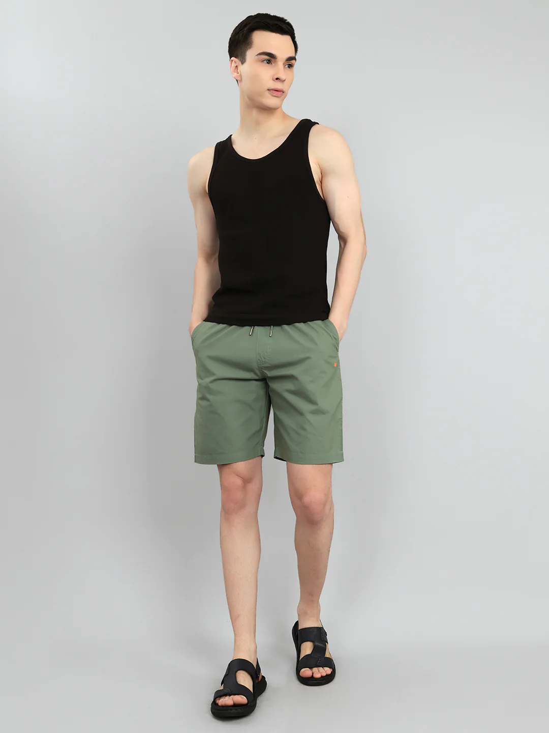 Men Green Solid Regular Fit Shorts - Image 6