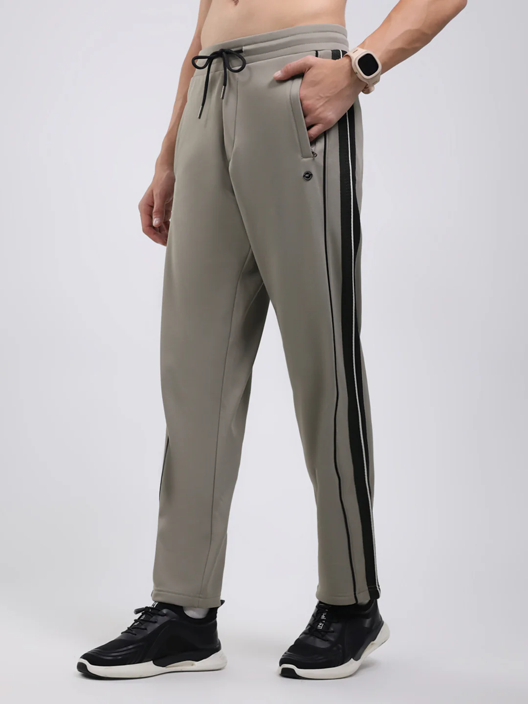 Men Green Solid Regular Fit Winter Lower - Image 3
