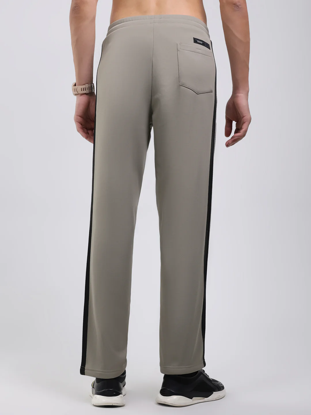 Men Green Solid Regular Fit Winter Lower - Image 5