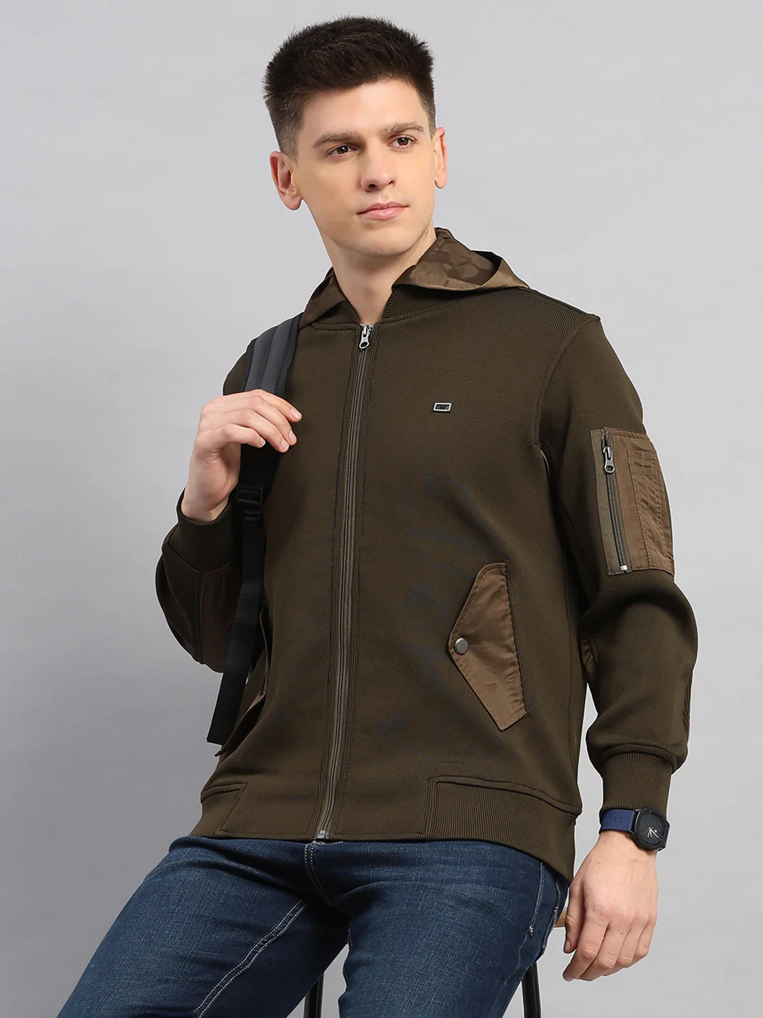 Men Green Solid Round Neck Full Sleeve Pullover - Image 6
