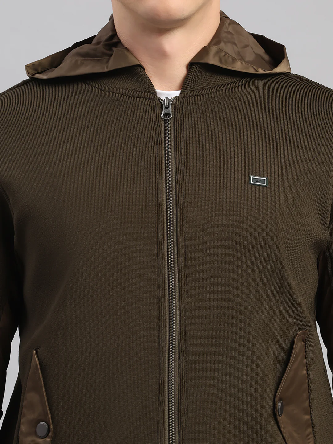 Men Green Solid Round Neck Full Sleeve Pullover - Image 7
