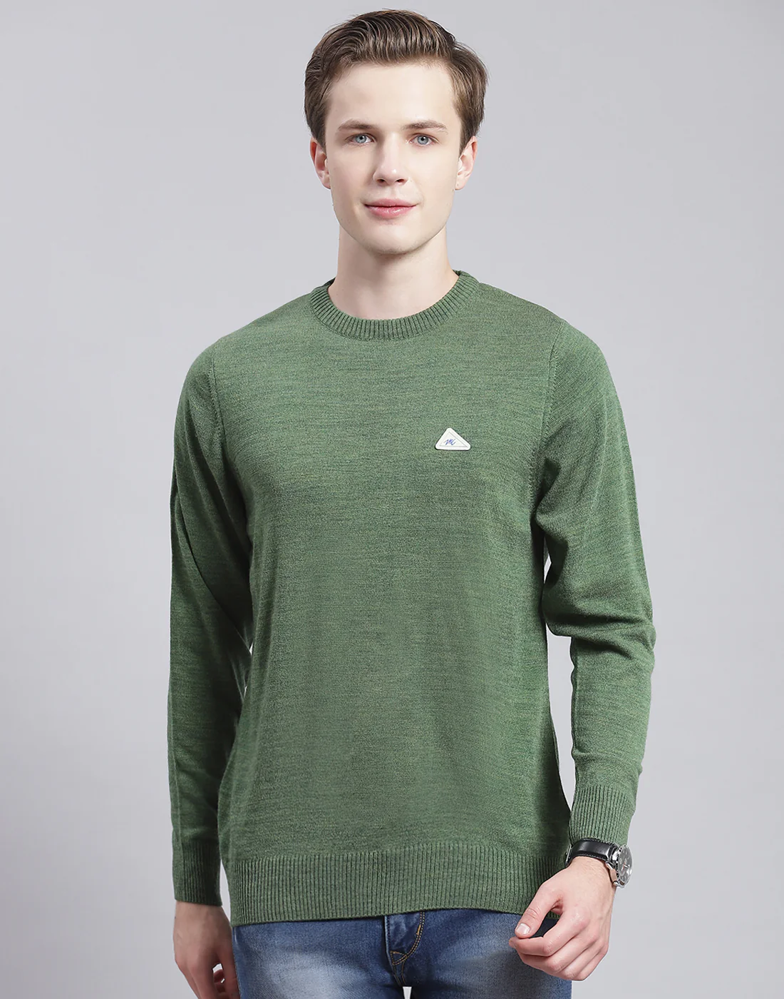 Men Green Solid Round Neck Full Sleeve Sweater - Image 2