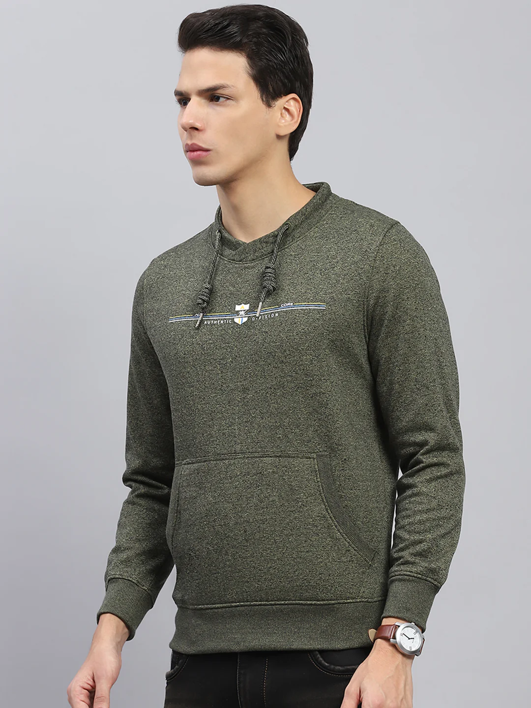 Men Green Solid Round Neck Full Sleeve Sweatshirt - Image 2